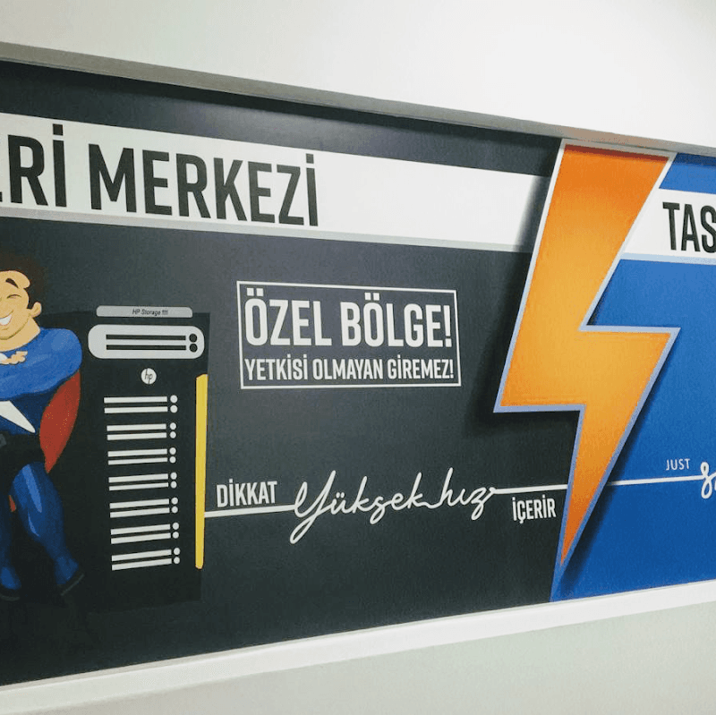 İK Web Tasarım E-Ticaret Yazılımı görseli