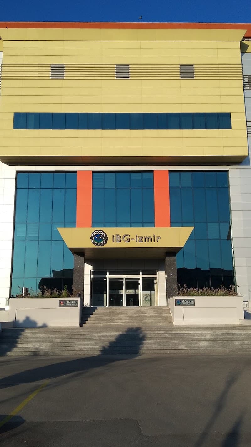 İzmir Biyotıp ve Genom Merkezi görseli
