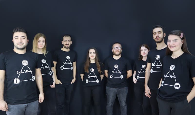 İzmir Dijital Reklam Ajansı görseli