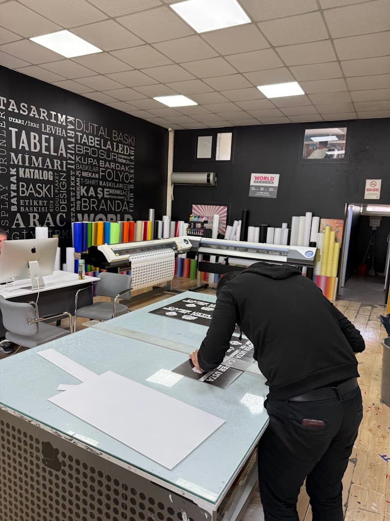World Reklam Copy Center görseli